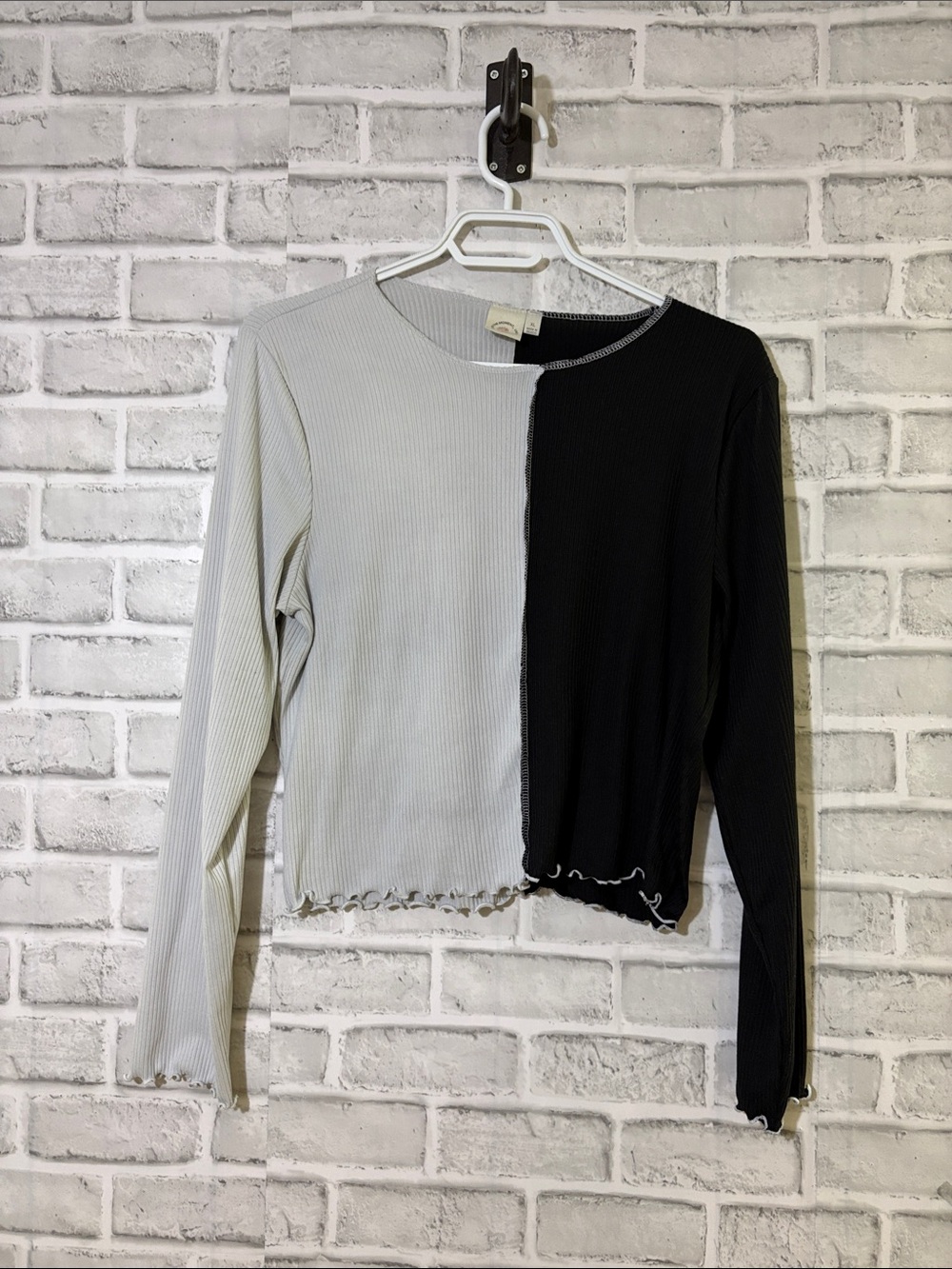 Live in the moment Colorblock Black & White Ribbed Long Sleeve Top, XL